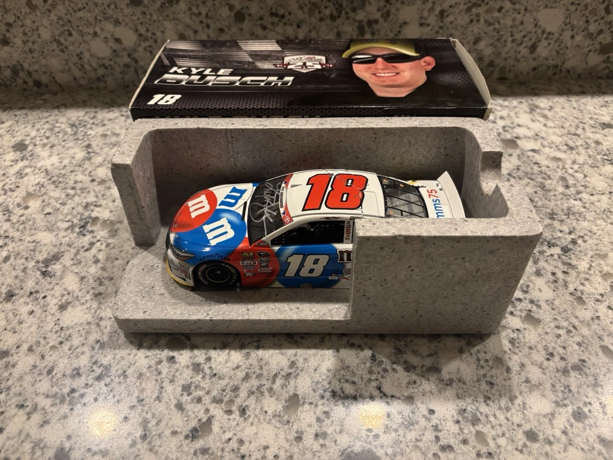 Kyle Busch Diecast Racing Cars 1:24 2016 Vehicle Year for sale | eBay