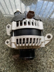 Aston Martin Alternator V12 8D33-10300-AA DBS VIRAGE VANQUISH Rapide DB9 ONE 77 - Picture 1 of 4