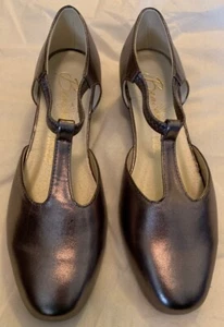 BEACON Women's Metallic Wedge Heel Strappy Shoe/Sandal Sz 8.5 - Picture 1 of 5