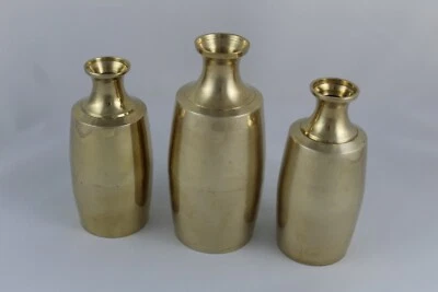 3 jarrones de metal dorado vintage, latón, estilo oriental. India.  Años 70. Foto 1 de 2