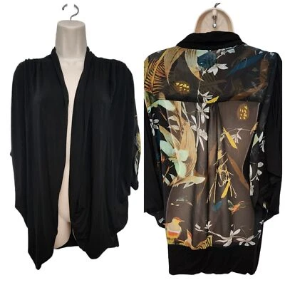 Cárdigan abierto suéter floral negro Jeans By Buffalo talla mediana Foto 1 de 4