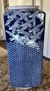 Vaso quadrato Tsuru-E fiore vintage - Foto 1 di 3