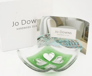 Beautiful Jo Downs Cornwall Art Glass Green and Clear Hearts Trinket Dish - Picture 1 of 3