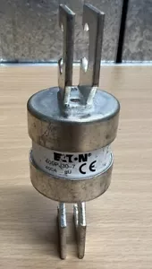 EATON 400PJ30-7 Model code: 400AMP 415V AC TYPE J - Picture 1 of 3