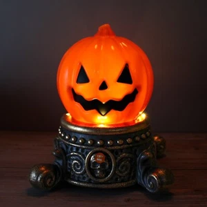 Zucca fiamma tremolante illumina Halloween oggetto di scena decorativo Hyde & EEK! - Foto 1 di 7