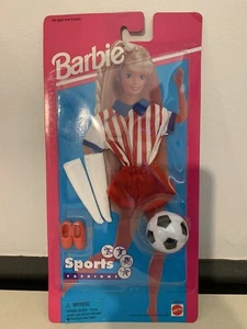 Vintage Barbie Sports Fashions Shirt Shoes Soccer Ball #68312-93 1996 Mattel New - Picture 1 of 2