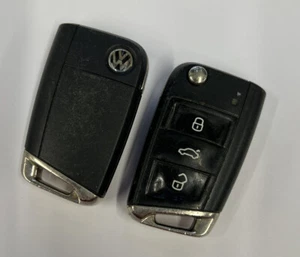 GENUINE VOLKSWAGEN 3 BUTTON REMOTE FLIP KEY FOB TESTED & WORKING! 5G6 959 752 AG - Picture 1 of 5