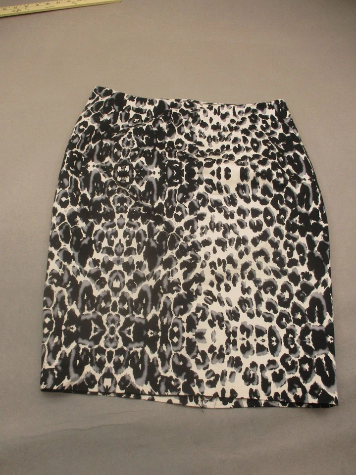 Falda lápiz cintura elástica mezcla de algodón estampado animal talla 14 MOSSIMO 974 para mujer Foto 1 de 4