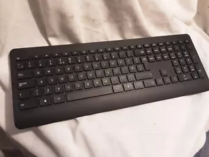 Microsoft 1738 Wireless DESKTOP keyboard (900) -KEYBOARD ONLY, No USB DONGLE. - Picture 1 of 6