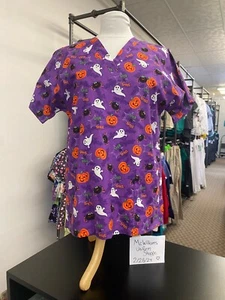Mad About Scrubs XS Purple Halloween Print Scrub Top - Picture 1 of 3