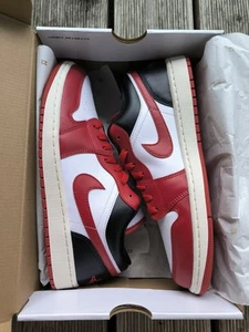 Nike Air Jordan Low Reverse Black Toe Weiß Schwarz Rot NEU Sneaker Schuhe 44,5 - Bild 1 von 9