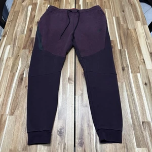 Nike Tech Joggers Uomo M Borgogna Slim Pile Conico Abbigliamento Sportivo Coulisse Palestra - Foto 1 di 8