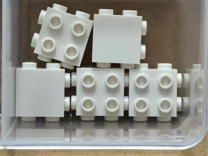 Piezas LEGO - Ladrillo Blanco 1 x 2 x 1 2/3 Tachuelas Extremos Laterales - Nº 67329 - CANTIDAD 5 - Imagen 1 de 1