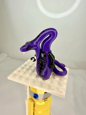 LEGO NINJAGO PYTHOR P CHUMSWORTH Minifigure 9449. Display Conditions •B1 - Image 1 of 4