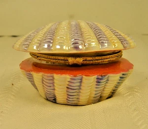 Portagioie vintage ceramica conchiglia vongole con coperchio incernierato gioielli, spiaggia, oceano, lago - Foto 1 di 11
