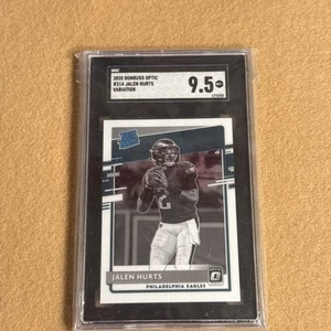 2020 Donruss Optic #314 Jalen Hurts Variation SGC9.5 RATED ROOKIE - Picture 1 of 2
