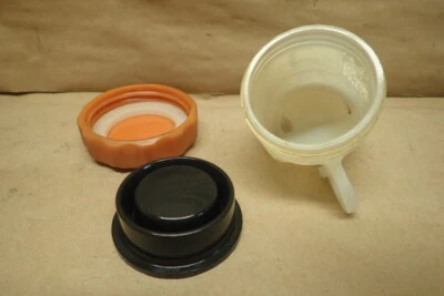 Honda Goldwing GL1200 1984 freno cilindro maestro Resovior  Foto 1 de 4