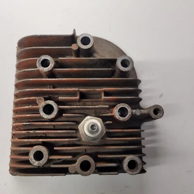 Motor Montgomery Ward Briggs & Stratton 130202 5 HP culata OEM Foto 1 de 3