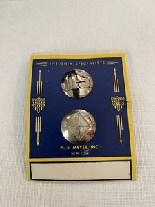 Vintage US Army  Dome Finance Collar Insignia New Old Stock White Gold Plated - Picture 1 of 3