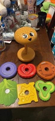 Juguete apilable de hamburguesa de aprendizaje LeapFrog 4 en 1 para bebé Foto 1 de 3