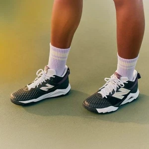 New Balance Scarpe da Tennis Pickleball Donna Coco CG2 WCHCOCP2 Nero - Foto 1 di 14