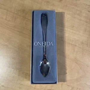 Vintage Oneida Versilbert - Hergestellt in den USA - Bennington Futterlöffel - Neu in Box - Bild 1 von 3