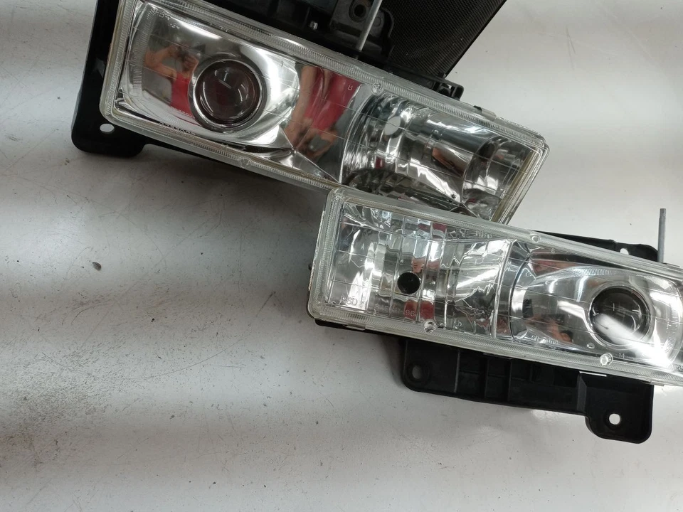 Juego de pares de faros de xenón LED HID para Chevrolet C10 1988-1998 OEM de repuesto  Foto 1 de 4