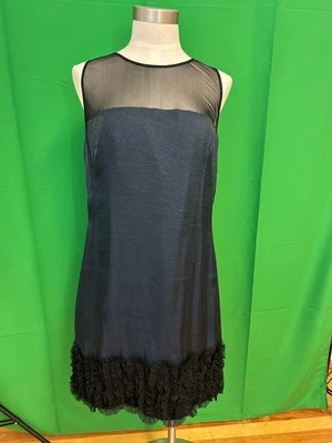 Vestido justo de coquetel London Times azul escuro com bainha preta babado tamanho 14 - Imagem 1 de 4