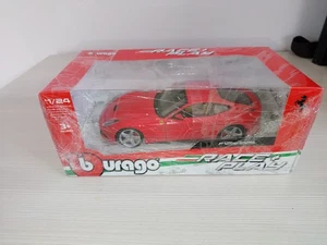 Ferrari F12 Berlinetta 1/24 Burago Diecast Modellino Auto Nuovo - Foto 1 di 7