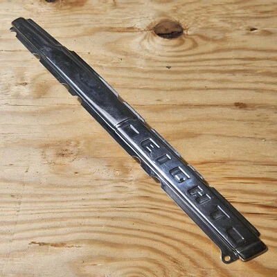 1946-1948 Mercury восемь багажник эмблема задней части тела украшения табличка с именем - Изображение 1 из 4