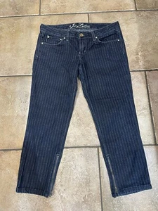 JUICY COUTURE, LADIES PINSTRIPED DENIM ZIP TRIM THREE QUARTER JEANS, SZ 28 WAIST - Picture 1 of 3