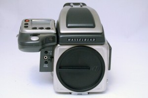 Hasselblad H4D-40 Stainless  Fotocamera Digitale Medio Formato Solo corpo 10190