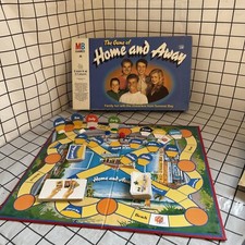 Home and Away 1989 MB Games Summer Bay Board Game Vintage Complete