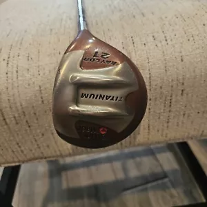 Used TaylorMade Titanium Raylor 21* 7 Wood Bubble R90 Plus Graphite Shaft - Picture 1 of 10