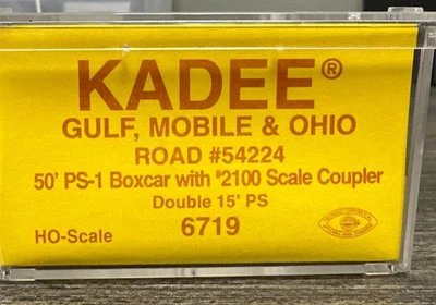 Kadee Cars HO Scale #6719 50’ PS-1 Boxcar Gulf, Mobile & Ohio NIB - Image 1 of 3