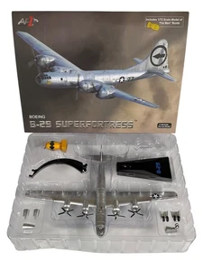 AF1 BOCKSCAR BOEING B-29 SUPERFORTRESS INCLUDE BOMBA NUCLEARE FAT MAN 1/144 # - Foto 1 di 7