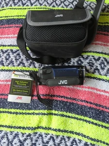 JVC HD Everio Camcorder - Picture 1 of 6