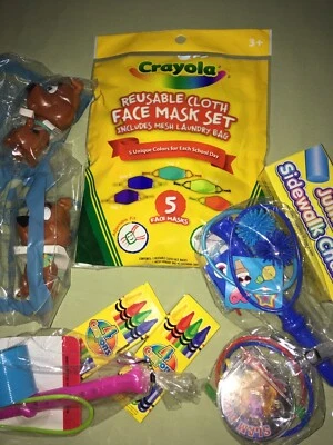 Crayola 5 Face Masks for Age 3-7 NIB 5 Colors Soft Cotton + Free Toys & Mesh Bag - Image 1 of 4