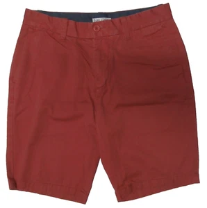 Pantalones Cortos Nautica Para Hombre Frontal Plano, Calce Ajustado | Rojo Marinero, Talla 30W - Imagen 1 de 3