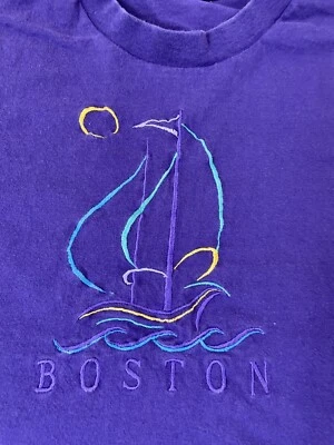 Vintage Boston Sailboat 90s Purple Embroidered T Shirt XXL Travel Destination - Изображение 1 из 4