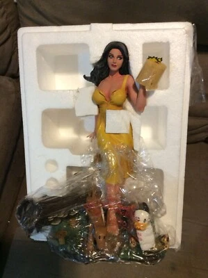 BRANDY Statue from FRANK CHO LIBERTY MEADOWS  No Serial Number Unmarked " - Image 1 of 4