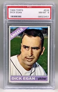 1966 Topps #536 Dick Egan - Los Angeles Angels PSA 8 casi nuevo-como nuevo - Imagen 1 de 2