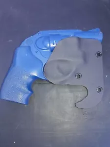 Stier Modell 856 Trigger Guard Taschenholster 11 Farben zur Auswahl - Bild 1 von 2
