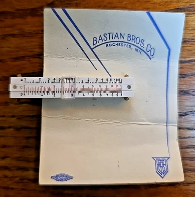 Clip de barra de corbata con regla deslizante Swank de colección de Bastian Bros. Co. - Rochester, NY Foto 1 de 4