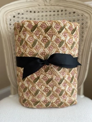 West Elm Pierce & Ward Floral Lattice FULL/QUEEN Duvet Cover PRE-OWNED FLAWS  - Image 1 of 4