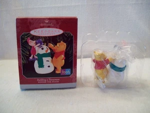 VTG. Hallmark Keepsake Ornament Building a Snowman - Picture 1 of 4