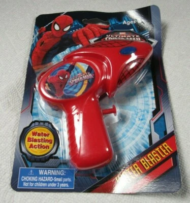 Marvel Ultimate Spider-Man Water Blaster Pistol Squirt Gun NOS New On Card  - Image 1 of 4