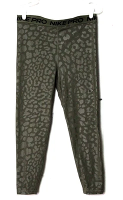 NIKE PRO CROPPED LEGGINGS ladies size L olive green embossed leopard lightweight - Imagem 1 de 4