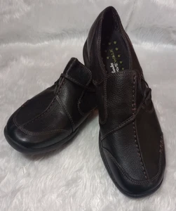 Clarks Wave Shoes Women’s Slip On Loafers Brown Leather Low Top  Shoes sz 9 - Picture 1 of 18