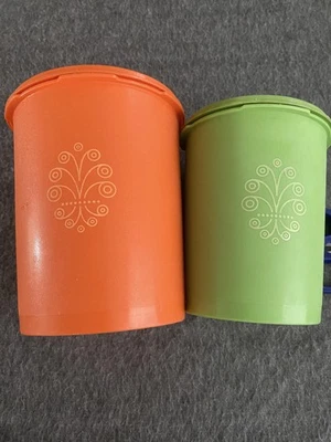 Vintage Tupperware Canister Set 809-6 811-3 Lids Container USA Retro Kitchen - Image 1 of 4